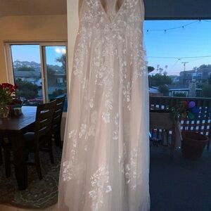 Melissa Sweet White and Cream Wedding Dress